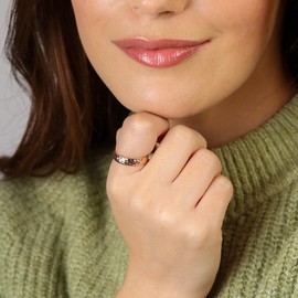 TJC 9ct Gold Ring for Women 9ct Gold Band Ring 5mm Width Textured Plain Gold Band Ring Ladies Ring 1.33 Grams Weight