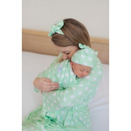 MOMMY O CLOCK Mommy Robe for Maternity and Baby Swaddle Blanket, Milk Silk Matching Delivery Robe and Swaddling Wrap for Mom and Baby (Mint Polka Dots, L/XL (12-24))