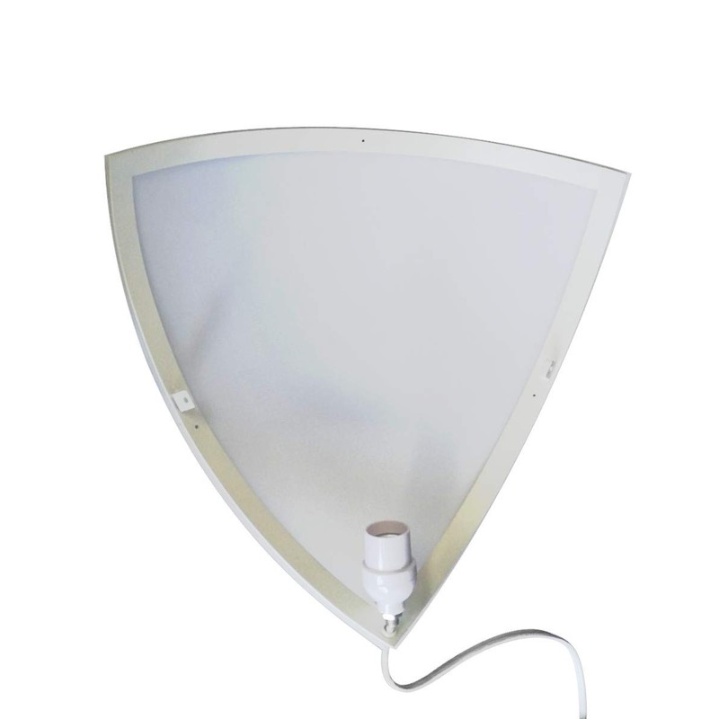 "Heater Shield" Beacon Series Triangle Corner Light, Plug-in 17' Cord,