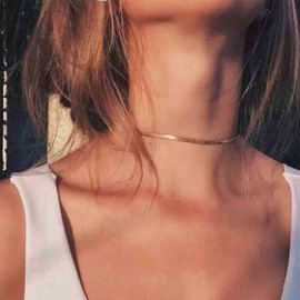 Yheakne Punk Snake Chain Necklace Gold Herringbone Chain Choker Necklace Short Clavicle Necklace Flat Chunky Necklace Jewelry for Women and Girls