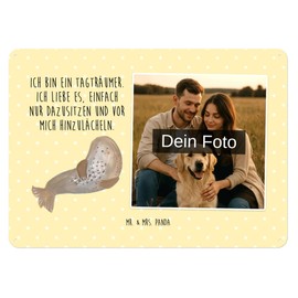 Mr. & Mrs. Panda Personalisiertes Foto Blechschild Robbe Lachen DIN A6 - Gelb Pastell