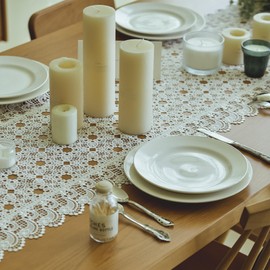LIN TONG Lace Table Runner,Farmhouse Vintage Macaron Dresser Scarf,Delicate Lace Embroidery Table Runner for Coffee Table Kitchen Home Outdoor Picnic Wedding Decor,Doilies for Tables White 17x108in