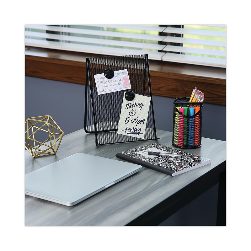 Universal Desk Highlighters, Assorted Ink Colors, Chisel Tip, Assorted Barrel