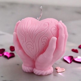 Scented Hand in Heart Shaped Candles–Floral Scented Pink Candle for Home Decoration, Aromatherapy Candle Gifts Baskets for Valentine’s Day Anniversary Christmas, and Thanksgiving