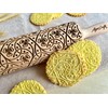IRISH CLOVER KNOT Embossing Rolling Pin. Dough Roller with Shamrock