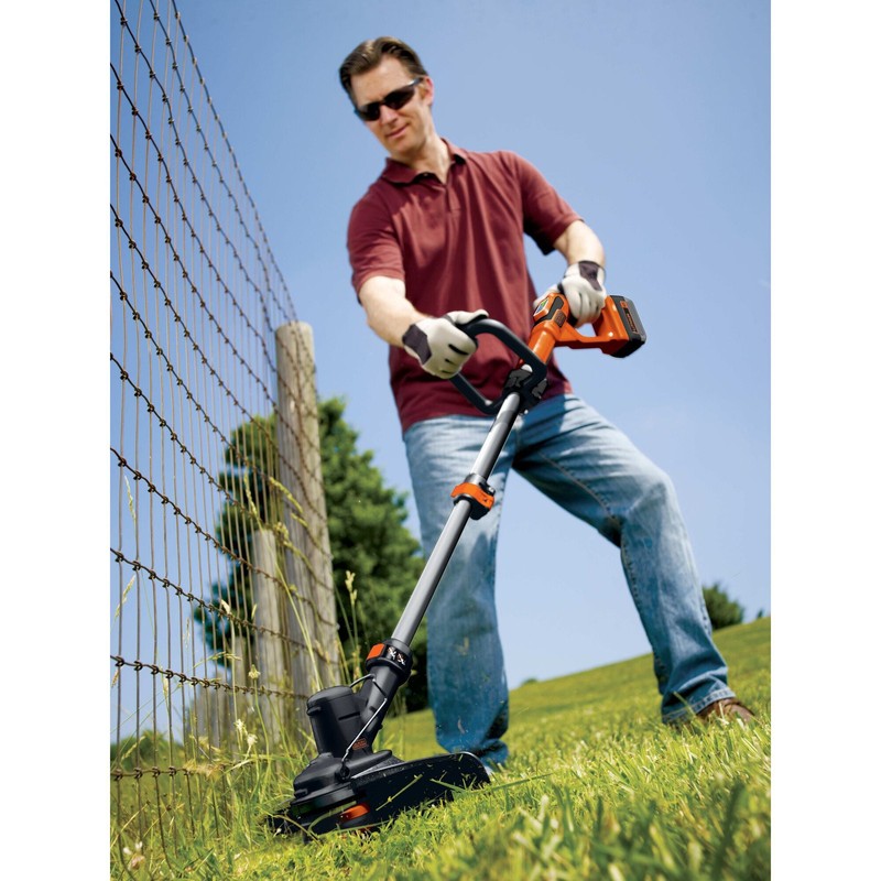 BLACK+DECKER 40V MAX* String Trimmer, 13-Inch - LST136B