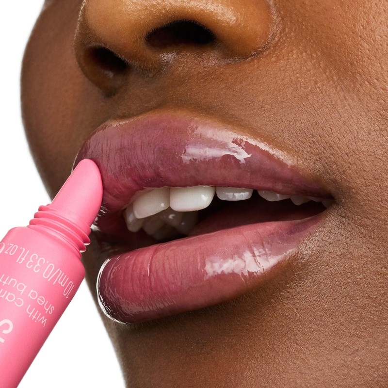 Essence Cosmetics the super peptide glossy lip treatment, smoothing, with