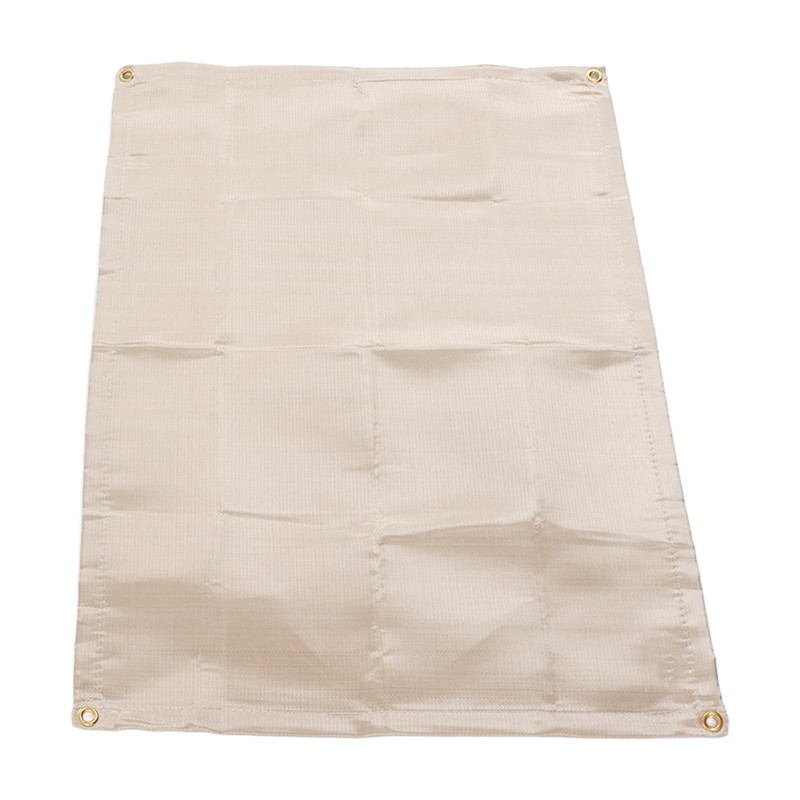 Fireproof Camping Mat Heat Insulation Anti Scald 500 ℃ Use