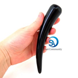 Kasa Scraper (Medium), Black Cow, Glossy Type