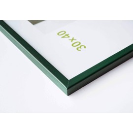 accent by nielsen Zoom Wooden Picture Frame 24 x 30 cm Dark Green