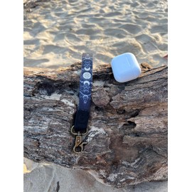 DQL wrist lanyard for keys Moon phase key wristlet, astrology Lunar phases wrist strap for keys car keys wristlet