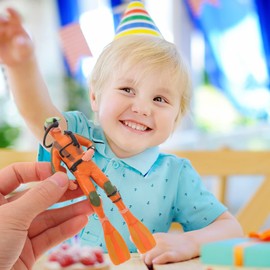 STOBOK 2Pcs Diver Figurines Underwater Adventure Model Playset Swimmers Figurines Diver People for DIY Ocean Scene Layout Ornaments Shower Bath Toy Home Ornament