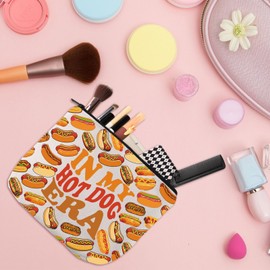 WSNANG In My Hot Dog Era Makeup Bag Hot Dog Lover Zipper Pouch Cosmetic Bag Sausages Lover Gift (Hot Dog bag)