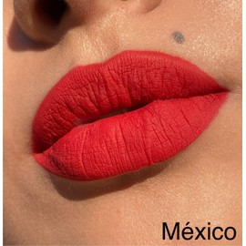 Bianca Makeup Indestructible Lipstick | Tonos Rojos | Labial líquido mate | Fórmula de larga duración y sin resecar los labios. (Mexico)