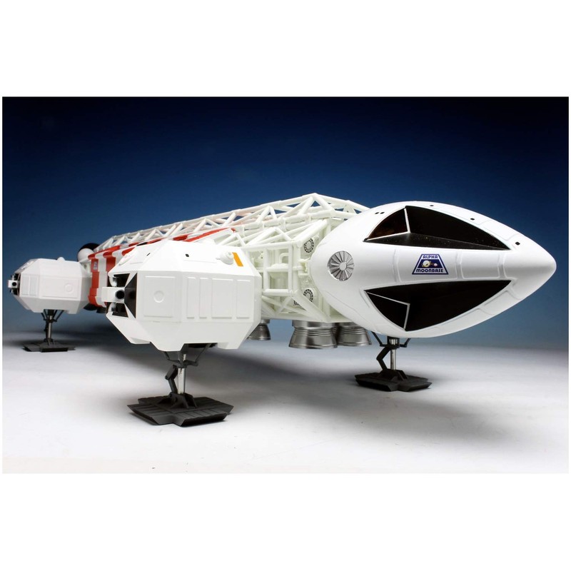 MPC Space 1999 Eagle Transporter 1:48 Scale Film Studio Model