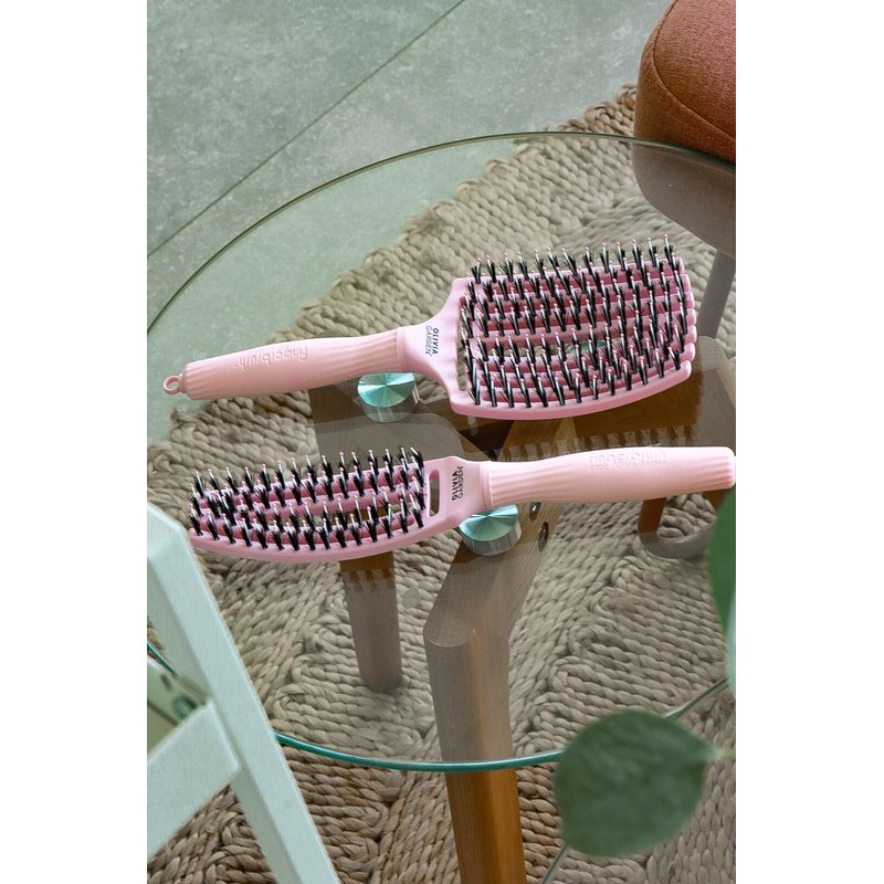 Olivia Garden 96 Finger Brush Pastel Pink Large
