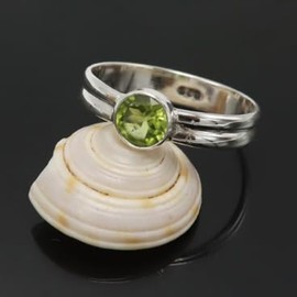 JEWELSTREZORO Peridot Edelstein Bandring Männer & Frauen Bandring Bandring 925 Sterling Silber Bandring Geschenkartikel Handarbeit TSR133B_57 (18.1)