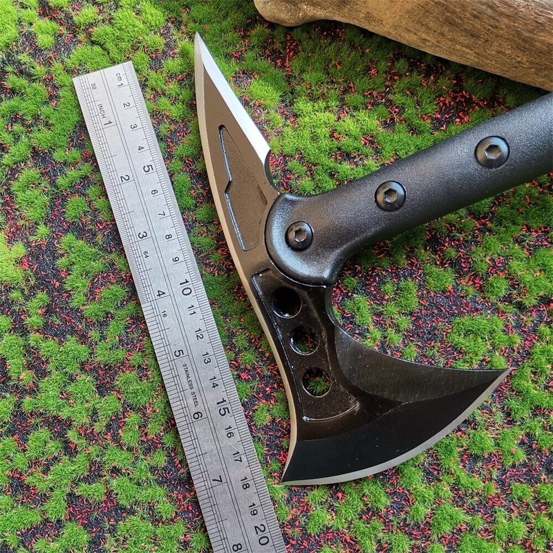 DOOM BLADE Outdoor tactical sharp axe, multi-purpose camping survival hunting
