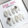 Pure White Sulwha Handmade Nail Tips - Short Oval /