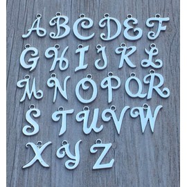 Sweet 16 Keychain with Initial Letter – Inspirational Quote “Behind You All Your Memories” – Heart Charm Birthday Gift for Teen Girls, Daughter or Granddaughter