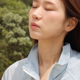 Landwin Silicone UV Protection Sun Patch Golf Patch for Nose Bridge (feat. Medical Silicone Adhesive) 16 sheets, 1 piece, 13g / 랜드윈 코 콧등용 실리콘 자외선차단 썬패치 골프패치 ( feat. 의료용 실리콘 점착제 ) 16매, 1개, 13g