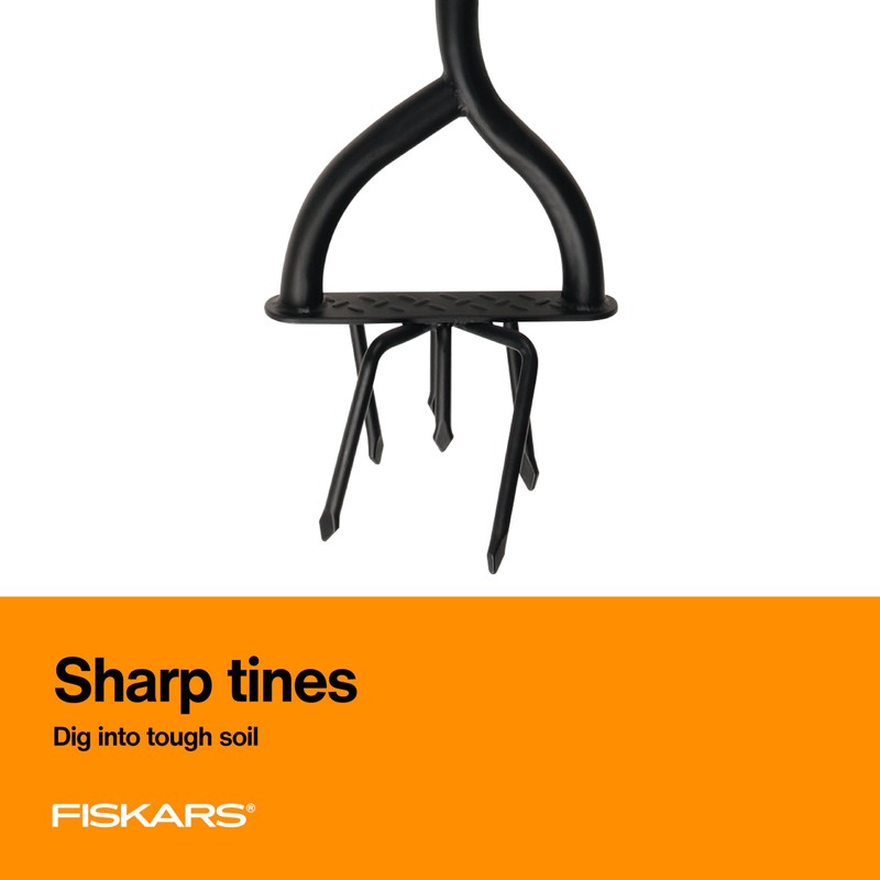 Fiskars 40" Steel Tiller, Long Handle Hand Tiller for Gardening,
