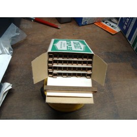 DUO-FAST NEW BOX OF  10,000 DUO-FAST STAPLES 1/4"  338-CX FOR DUO-FAST TACKERS + STAPLERS