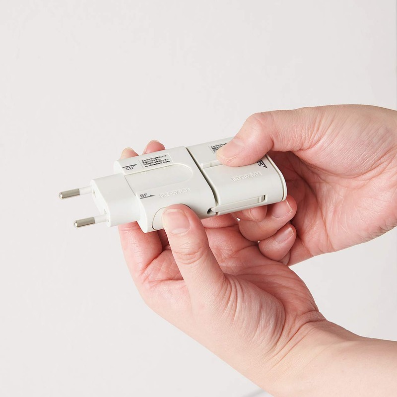 MUJI Travel Plug Adapter Travel Plug Adapter 18365739 White