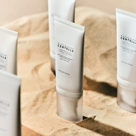 SKIN1004 Madagascar Centella Tone Brightening Tone-Up Sunscreen 50mL - SKIN1004 Madagascar Centella T