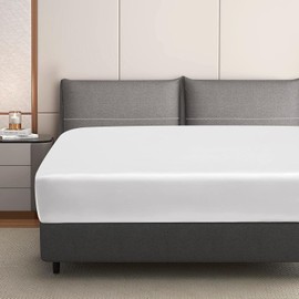 Luowei Fitted Sheet 90 x 200 cm White Satin Silk Shiny Bed Sheet Comfortable Luxurious Plain Fitted Sheet for High Mattress up to 25-30 cm