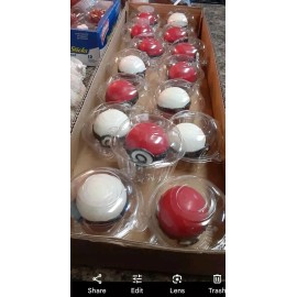 Handmade Hot Cocoa / Hot Chocolate Bombs 6 pack Ships Fresh Daily With Marshmellows