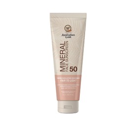 Australian Gold Protector solar facial mineral tintado SPF 50, justo a la luz, 2.5 onzas líquidas, amplio espectro, crema BB no grasa con luz azul y protección solar, 4% óxido de zinc y dióxido de titanio, hipoalergénico