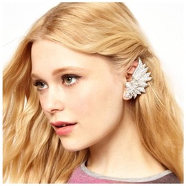 Sttiafay Vintage Angel Wing Ear Cuff Earrings Crystal Ear Climber Earrings Silver Rhinestone Cuff Wrap Earring Sparkling Cz Climber Crawler Earring Jewelry for Women