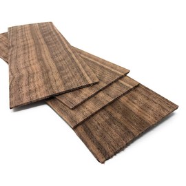 In the woods, maple, thick veneer, saw veneer, oak, larch, spruce, veneer, walnut, suitable for many tasks including modelling, restoration