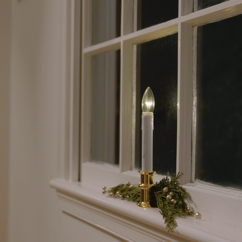 612 Vermont Ultra-Bright LED Window Candles with Timer, Battery Operated,