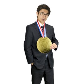 Full Tack Colored Paper Large Gold Medal Colored Paper, 9.5 inches (24.2 cm) Diameter AR0819113