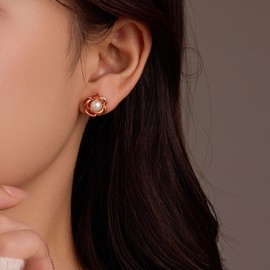 Stud Earrings 925 Silver Small Camellia Flowers with Pearl, 1 Pair Earrings Gold/Silver/Rose Gold Flower Earrings for Women Girls, Rose Gold