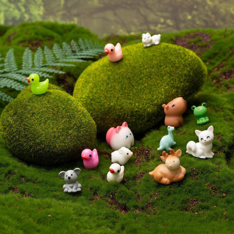 Baiinjiene 42 Pcs Mini Resin Animals Dollhouse,Fairy House Garden,Micro Landscaping