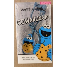 Wet N Wild Sesame Street Cookie Monster Cowabunga eyelash curler Limited new