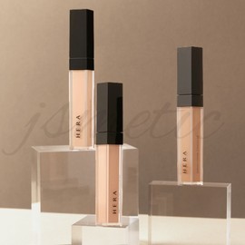Hera Creamy Cover Concealer 7.5g Black Concealer Spread Cover Renewal / 헤라 크리미 커버 컨실러 7.5g 블랙 컨실러 스프레드 커버 리뉴얼
