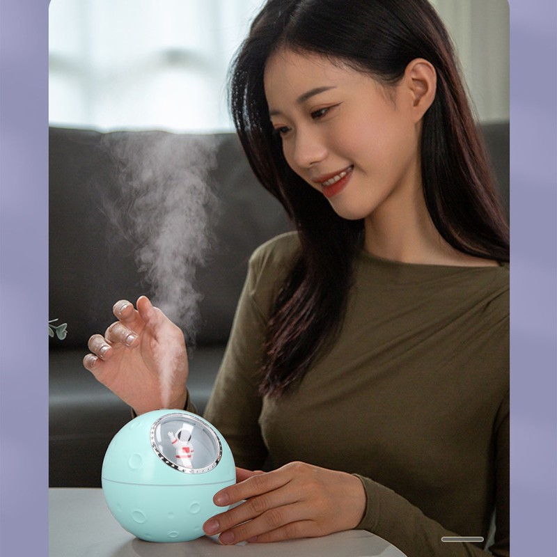Space Capsule Humidifier 2 Gears Adjustable 300ml Quiet Cute Astronaut