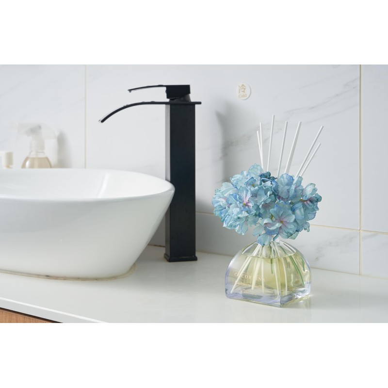 COCORRÍNA Reed Diffuser - 8.5 Oz Cashmere Vanilla Reed Diffuser