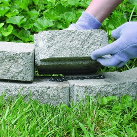 TAIGA Black PU Landscape Pond & Waterfall Foam 500ml - Hand Held