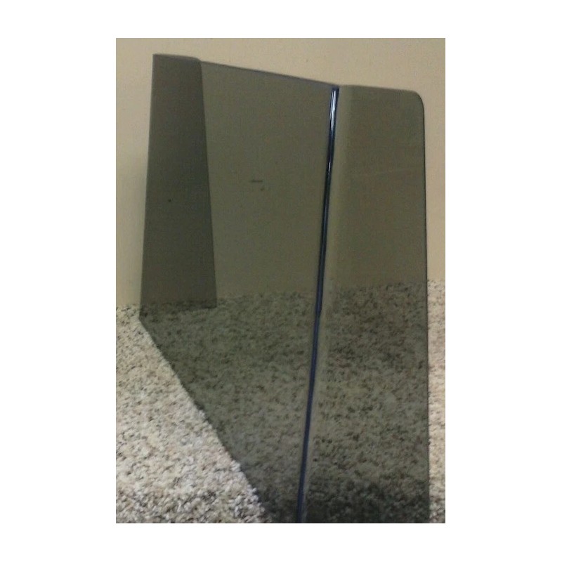 Custom 26" ID wide center or side boat windshield, 16"