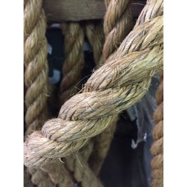 Manila Rope 1 1/4" Sold in 5' Increments