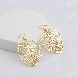 CENWA Monstera Gold Leaf Dangle Earrings (Leaf - Earrings CA)