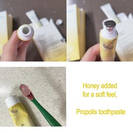 Light Weight & Portable Toothpaste, Contains Green Propolis, Refreshing Finish for Atomy Green Propolis Toothpaste Plus (50g x 4 Tube)