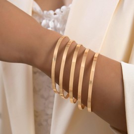 Inilbran Punk Bangle Bracelet Gold Layered Bangle Bracelets Set Gothic Multi Stackable Wide Banglet Vintage Chunky Bangle Bracelets Indian Stackable Round Bracelets Bangle Jewelry for Women(5PCS)