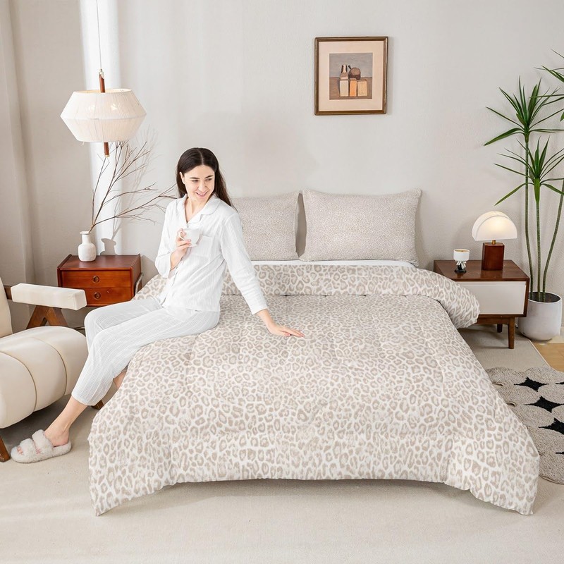 jejeloiu Leopard Print Bedding Set Soft for Boys Girls, Cheetah