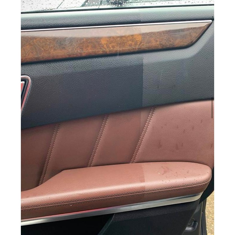 Legendary Gloss Dressing - Plastic, Trim & Tire Dressing -